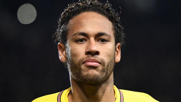 Paris Saint-Germain’s Neymar angered Rennes when he controlled a high ball on his back and flicked it over the head of opponent Benjamin Bourigeaud during Tuesday’s Coupe de la Ligue semi-final.(AFP)