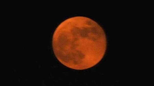 This time, however, spectators were able to witness a rare phenomenon, a combination of super moon, blue moon and eclipse (red moon) on Wednesday. (HT File Photo) This time, however, spectators were able to witness a rare phenomenon, a combination of super moon, blue moon and eclipse (red moon) on Wednesday. (HT File Photo)