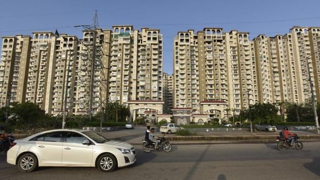 The National Company Law Tribunal (NCLT) on September 6, 2017, had accepted Bank of Baroda’s insolvency plea against Amrapali Silicon City. (Virendra Singh Gosain/HT FILE) The National Company Law Tribunal (NCLT) on September 6, 2017, had accepted Bank of Baroda’s insolvency plea against Amrapali Silicon City. (Virendra Singh Gosain/HT FILE)