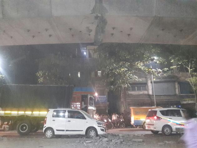 The three-km-long flyover on Bhiwandi-Kalyan road runs from Rajiv Gandhi Chowk to Saibaba temple. (Praful Gangurde) The three-km-long flyover on Bhiwandi-Kalyan road runs from Rajiv Gandhi Chowk to Saibaba temple. (Praful Gangurde)