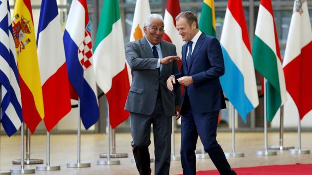 European Council President Donald Tusk (R) welcomes Portugal's Prime Minister Antonio Costa ahead of a meeting in Brussels, Belgium on January 31, 2018. (Francois Lenoir / REUTERS) European Council President Donald Tusk (R) welcomes Portugal's Prime Minister Antonio Costa ahead of a meeting in Brussels, Belgium on January 31, 2018. (Francois Lenoir / REUTERS)