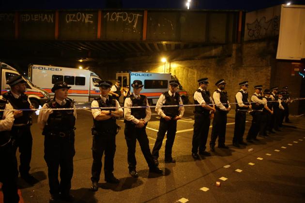 (FILES) In this file photo taken on June 19, 2017 Police cordon off a street in the Finsbury Park area of north London after a vehichle hit pedestrians. (AFP) (FILES) In this file photo taken on June 19, 2017 Police cordon off a street in the Finsbury Park area of north London after a vehichle hit pedestrians. (AFP)