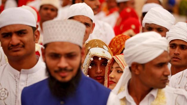 Under the current UK Marriage Act, there is no legal requirement for a Sharia marriage to be registered, which restricts divorce and other disputes in such cases to being resolved only in Sharia courts.(Reuters)