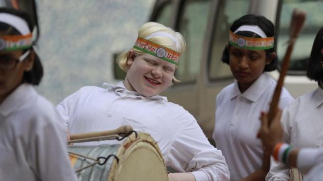 The visually impaired children were also thoroughly enjoying the evening. (Rahul Raut/HT PHOTO) The visually impaired children were also thoroughly enjoying the evening. (Rahul Raut/HT PHOTO)
