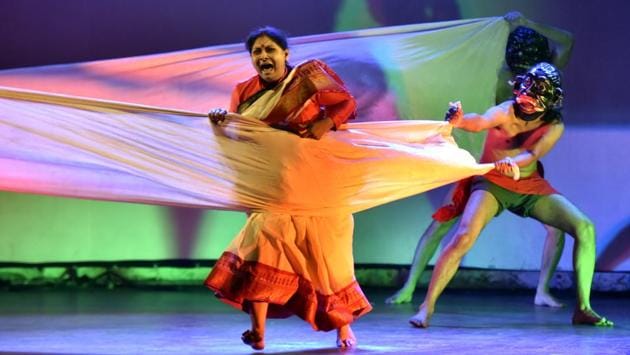 Artists perform a play, based on Shrilal Shukla’s book, “Agyatvas” during the Shrilal Shukla Smriti IFFCO Sahitya Samman 2017 in New Delhi on January 31, 2018. (Sonu Mehta / HT Photo) Artists perform a play, based on Shrilal Shukla’s book, “Agyatvas” during the Shrilal Shukla Smriti IFFCO Sahitya Samman 2017 in New Delhi on January 31, 2018. (Sonu Mehta / HT Photo)