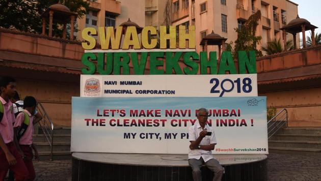A huge installation at Shivaji Chowk in Vashi announcing the Swachh mission. (Bachchan Kumar/Hindustan Times) A huge installation at Shivaji Chowk in Vashi announcing the Swachh mission. (Bachchan Kumar/Hindustan Times)