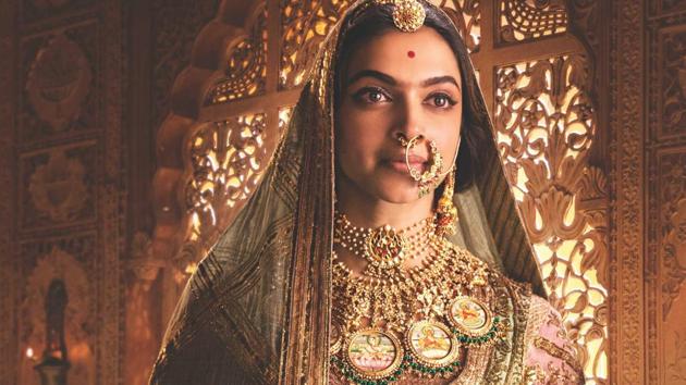 Deepika Padukone plays Rajput queen, Rani Padmavati in Padmaavat. Deepika Padukone plays Rajput queen, Rani Padmavati in Padmaavat.