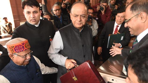 Finance minister Arun Jaitley holds his briefcase as he arrives at Parliament to present the Union budget on February 1, 2018. (Arvind Yadav/HT Photo) Finance minister Arun Jaitley holds his briefcase as he arrives at Parliament to present the Union budget on February 1, 2018. (Arvind Yadav/HT Photo)
