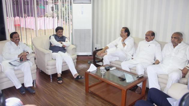 Senior Congress and NCP leaders meet at Radhakrishna Vikhe Patil’s home on Tuesday. (Bhushan Koyande/HT) Senior Congress and NCP leaders meet at Radhakrishna Vikhe Patil’s home on Tuesday. (Bhushan Koyande/HT)