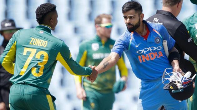 India captain Virat Kohli (R) led the team to wins in the first two ODIs against South Africa.(AFP)