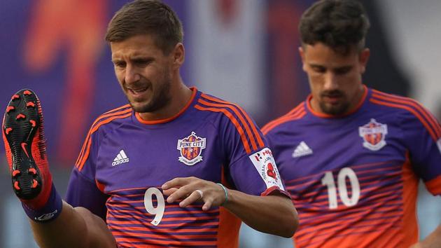 FC Pune City face NorthEast United FC in their Indian Super League match in Guwahati on Wednesday.(ISL / SPORTZPICS)