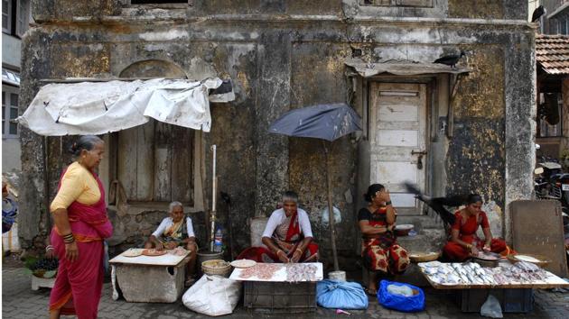 There are more than 99,435 city-based hawkers, surveyed in 2014, whose eligibility is still being verified (Pic for representation) There are more than 99,435 city-based hawkers, surveyed in 2014, whose eligibility is still being verified (Pic for representation)