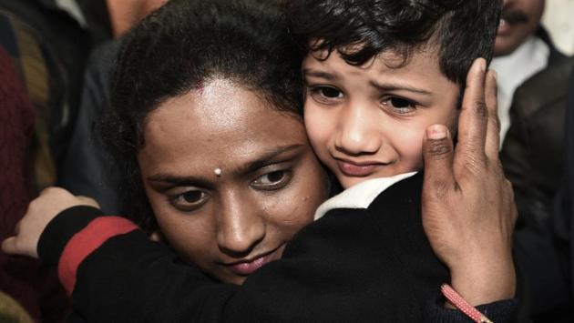 Delhi Police raided an apartment in a high-rise building in Uttar Pradesh’s Ghaziabad late on Monday and rescued Vihaan Gupta, a five-year-old boy kidnapped by armed men from a school van in east Delhi last month. The police was reportedly on the lookout for the gang of three after the boy’s family received a phone call on January 28 demanding a ransom of Rs 50 lakh. (Sonu Mehta / HT Photo) Delhi Police raided an apartment in a high-rise building in Uttar Pradesh’s Ghaziabad late on Monday and rescued Vihaan Gupta, a five-year-old boy kidnapped by armed men from a school van in east Delhi last month. The police was reportedly on the lookout for the gang of three after the boy’s family received a phone call on January 28 demanding a ransom of Rs 50 lakh. (Sonu Mehta / HT Photo)