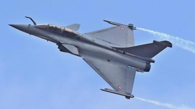 A Rafale fighter aircraft at the AERO INDIA 2017 at Yelahanka Air base in Bengaluru. Congress president Gandhi has been attacking the government for its “silence” over the 36 Rafale jet deal with France. (PTI) A Rafale fighter aircraft at the AERO INDIA 2017 at Yelahanka Air base in Bengaluru. Congress president Gandhi has been attacking the government for its “silence” over the 36 Rafale jet deal with France. (PTI)