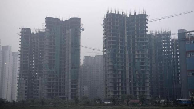 The CEO said he has directed Currie & Brown to start the audit of another 25 builders who are to deliver around 63,000 flats. (Sunil Ghosh/HT Photo) The CEO said he has directed Currie & Brown to start the audit of another 25 builders who are to deliver around 63,000 flats. (Sunil Ghosh/HT Photo)
