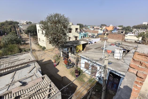 As many as 94 families are to be relocated from Kherki Daula village. (Sanjeev Verma/HT PHOTO) As many as 94 families are to be relocated from Kherki Daula village. (Sanjeev Verma/HT PHOTO)