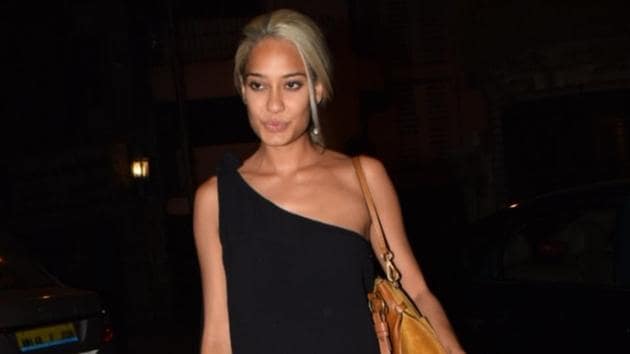 Mumbai: Actress Lisa Haydon at Karan Johar`s Christmas Party in Mumbai(IANS)