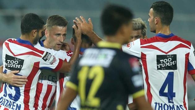 ATK held Kerala Blasters to a 2-2 draw in the Indian Super League (ISL) match in Kolkata on Thursday. (ISL) ATK held Kerala Blasters to a 2-2 draw in the Indian Super League (ISL) match in Kolkata on Thursday. (ISL)