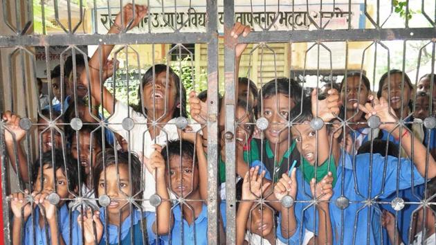 The Rajasthan government had planned put 300 schools on Public Private Participation mode.(HT File Photo.)