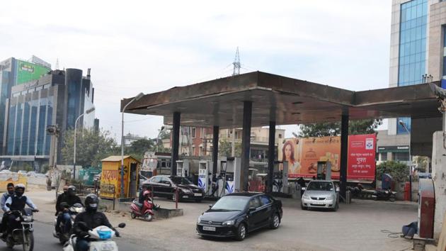 The issue of shifting the MG Road petrol pump to an alternative site has been discussed at the state government-level thrice, but the situation remains as is.(Parveen Kumar/HT Photo)