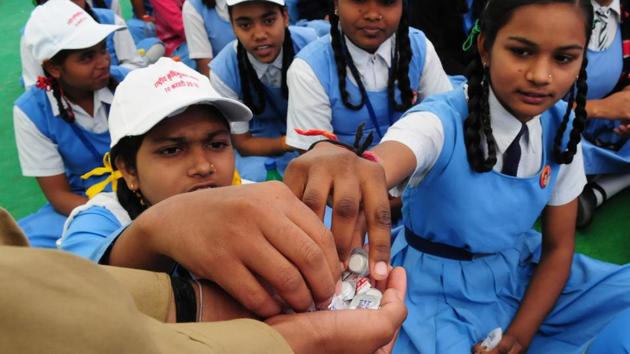 The health department gave the tablets to 2.41 crore children on the National Deworming Day at schools and anganwari centres.(HT File Photo/ Representative image)