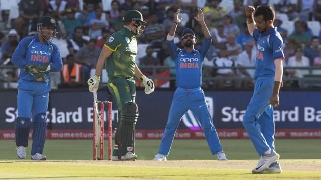 Indian appeal for a wicket during the third ODI against South Africa in Cape Town on Wednesday (Feb 7, 2018). India won by 124 runs to take a 3-0 lead in the six-match series. Virat Kohli scored his 34th ODI century.(AP)
