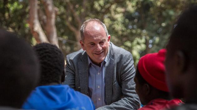 UN Special Representative to the Secretary General and head of UNMISS David Shearer (C) speaks to former child soldiers during their release ceremony. Putting down weapons and rejoining normal life is just the “beginning of the journey,” Shearer said. (Stefanie Glinski / AFP) UN Special Representative to the Secretary General and head of UNMISS David Shearer (C) speaks to former child soldiers during their release ceremony. Putting down weapons and rejoining normal life is just the “beginning of the journey,” Shearer said. (Stefanie Glinski / AFP)