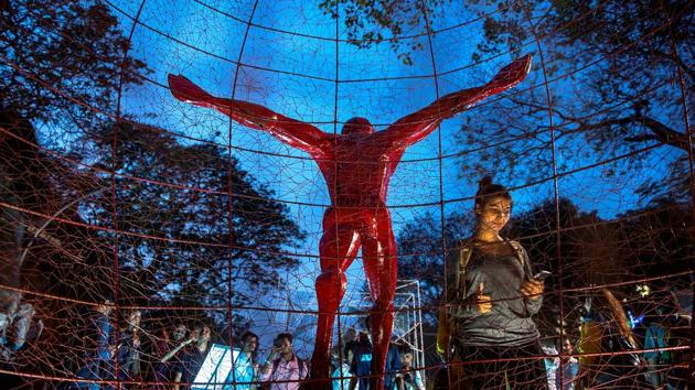 For the first time, there were two tactile maps of Rampart Row, created as 3D panels and situated at its entrance. The maps enabled visually impaired people to find event venues and identify where each installation was located. (Satish Bate / HT Photo) 