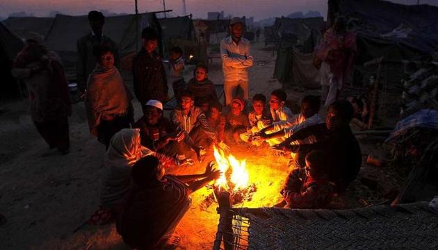 File photo of displaced riot victims at Loi camp in Muzaffarnagar district of Uttar Pradesh. (HT) File photo of displaced riot victims at Loi camp in Muzaffarnagar district of Uttar Pradesh. (HT)