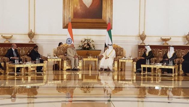 Prime Minister Narendra Modi meets the Crown Prince of Abu Dhabi Sheikh Mohamed bin Zayed Al Nahyan.(Twitter/Raveesh Kumar)