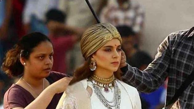 Actress Kangana Ranaut during shooting of her upcoming film "Manikarnika: The Queen of Jhansi" at Amber Fort in Jaipur. (IANS) Actress Kangana Ranaut during shooting of her upcoming film "Manikarnika: The Queen of Jhansi" at Amber Fort in Jaipur. (IANS)