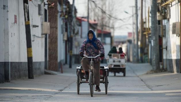 68 million people lifted out of poverty over 5 years in China: Report ...