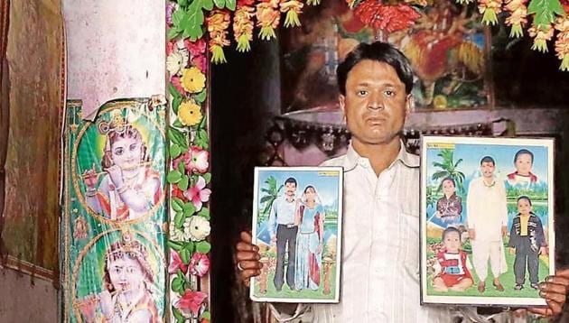 Narayan Balai at his partner Sohni Devi’s residence in Rajasthan’s Suwana village. He said he was forced to carry Devi’s body on his own as the villagers refused to help.(HT Photo)