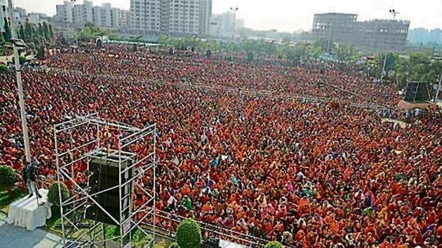 A sea of women, dressed in red, from various age groups thronged a party plot in the city.(HT Photo)