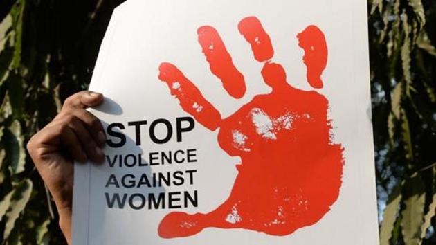 At least five cases of sexual assault were registered in the city within 24 hours on Friday. While four cases were registered at Sanghvi police station, one was registered at Sahkarnagar police station.(HT REPRESENTATIONAL PHOTO)