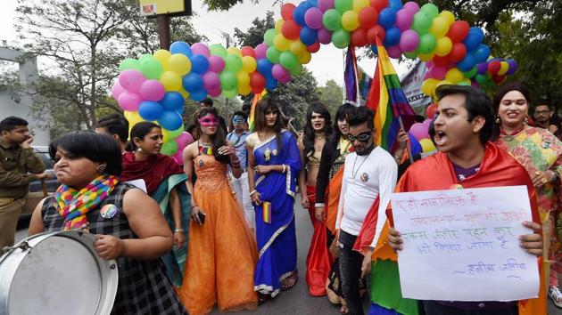 Members and supporters of the Lesbian, Gay, Bisexual, Transgender (LGBT) community during Awadh Queer Pride Walk in Lucknow on Sunday.(PTI)