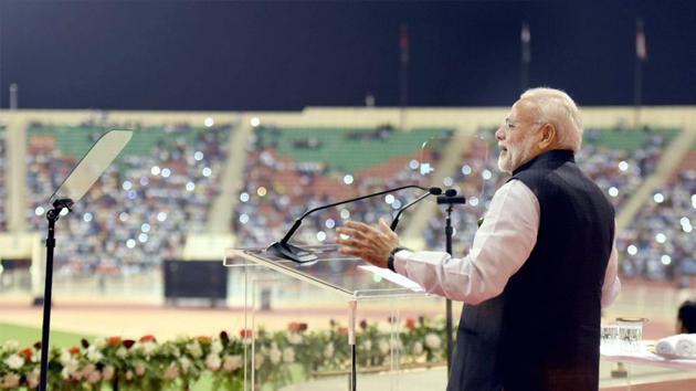 Prime Minister Narendra Modi addresses the Indian community at Sultan Qaboos Sports Complex in Muscat, Oman on Sunday. (PTI) Prime Minister Narendra Modi addresses the Indian community at Sultan Qaboos Sports Complex in Muscat, Oman on Sunday. (PTI)
