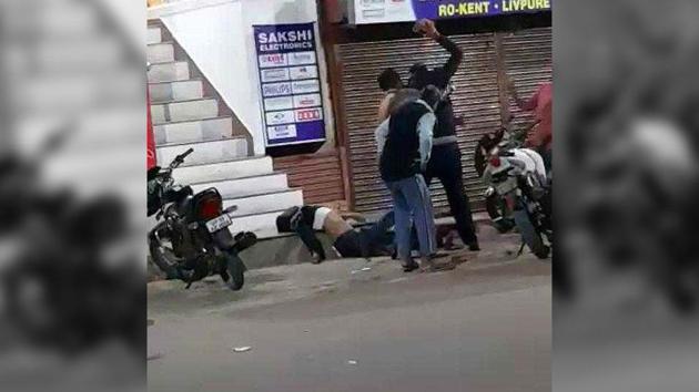 Grabs from a video clipping show the murderous assault on the youth near a restaurant in Katra area of Allahabad. Grabs from a video clipping show the murderous assault on the youth near a restaurant in Katra area of Allahabad.
