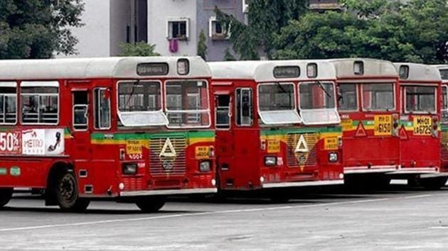 Of the 450 buses, 200 will be AC mini buses, 200 mini non-AC buses and 50 non-AC midi buses. (HT File (Representational Image)) Of the 450 buses, 200 will be AC mini buses, 200 mini non-AC buses and 50 non-AC midi buses. (HT File (Representational Image))