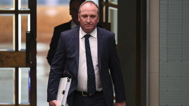 Australian Deputy Prime Minister Barnaby Joyce arrives during House of Representatives Question Time at Parliament House in Canberra, Australia, February 13, 2018. (REUTERS) Australian Deputy Prime Minister Barnaby Joyce arrives during House of Representatives Question Time at Parliament House in Canberra, Australia, February 13, 2018. (REUTERS)