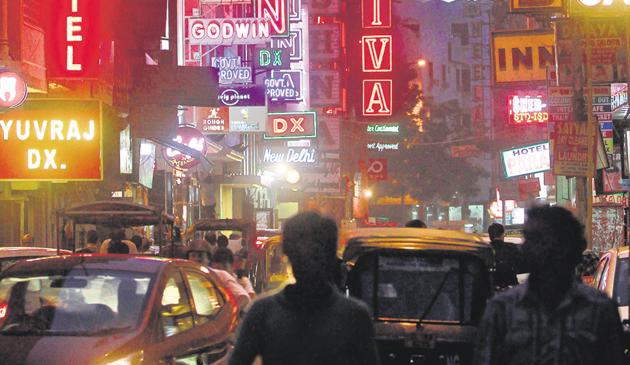 Paharganj was established as an ‘anaj mandi’ (grain market) functioning outside Ajmeri Darwaza of Shahjahanabad. Including Paharganj, there were 52 bazaars and 36 mandis in and around the city during the Mughal rule. (Hindustan Times) Paharganj was established as an ‘anaj mandi’ (grain market) functioning outside Ajmeri Darwaza of Shahjahanabad. Including Paharganj, there were 52 bazaars and 36 mandis in and around the city during the Mughal rule. (Hindustan Times)