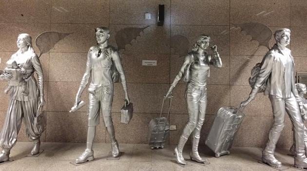 Steel statues at Airport Metro Station.(Mayank Austen Soofi / HT Photo)