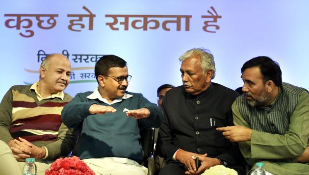 The Aam Aadmi Party government completed three years in Delhi on Wednesday and to mark its anniversary, chief minister Arvind Kejriwal and other cabinet ministers addressed the public, taking questions and highlighting achievements over these years. (Arvind Yadav / HT Photo) 