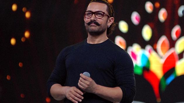 Indian Bollywood actor Aamir Khan takes part in the'Umang Mumbai Police Show 2018' in Mumbai.(AFP)