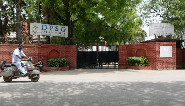 The parents said that the DPSG management has struck off names of several students for non-payment of hiked fee. (HT FILE) The parents said that the DPSG management has struck off names of several students for non-payment of hiked fee. (HT FILE)