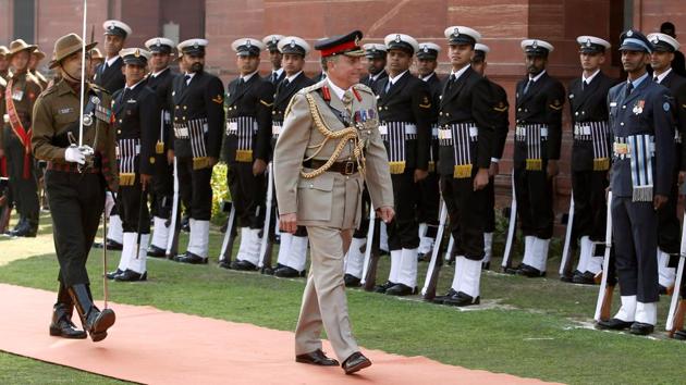 Chief of the General Staff of British Army Nicholas Carter inspects the guard of honour in New Delhi. (Adnan Abidi / REUTERS) Chief of the General Staff of British Army Nicholas Carter inspects the guard of honour in New Delhi. (Adnan Abidi / REUTERS)