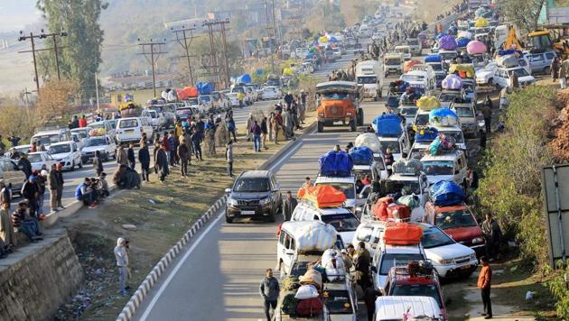 The policy aims at curbing rising vehicular pollution in the country.(PTI File Photo) The policy aims at curbing rising vehicular pollution in the country.(PTI File Photo)