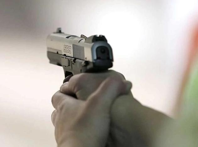 Inspector Kanwaljit Singh said the police are scanning the CCTV footage at the petrol pump. A case has been registered against unidentified accused.(Representative image)