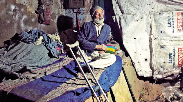 Abdul Sattar at his metal-plating workshop. (Mayank Austen Soofi / HT Photo) Abdul Sattar at his metal-plating workshop. (Mayank Austen Soofi / HT Photo)