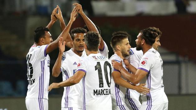 FC Pune City players celebrates a goal during the Indian Super League match between Bengaluru FC and FC Pune City held at the Sree Kanteerava Stadium, Bangalore, India on 16th February 2018.(ISL / SPORTZPICS)